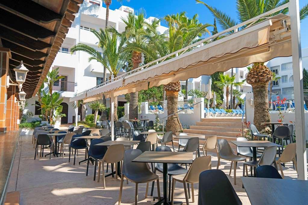 Cala D´Or ソルカーラ ドール アパルタメントスアパートホテル レストラン 写真